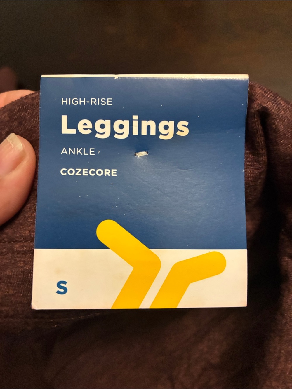 Old Navy Women's Maroon Legging Joggers - Picture 3 of 6
